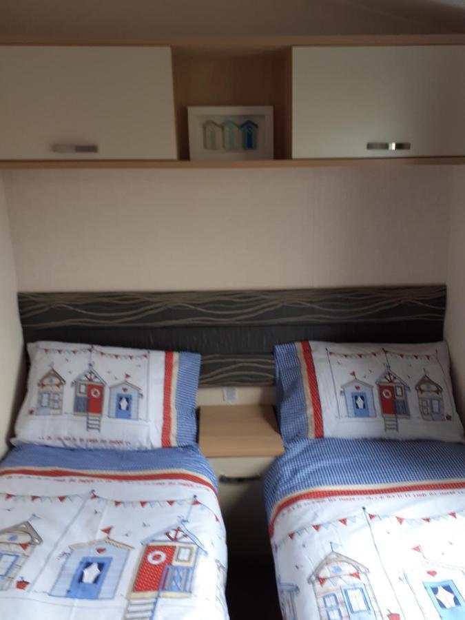 Rick'S Retreat Static Caravan Near The Beach With Free Wifi Lossiemouth Ngoại thất bức ảnh