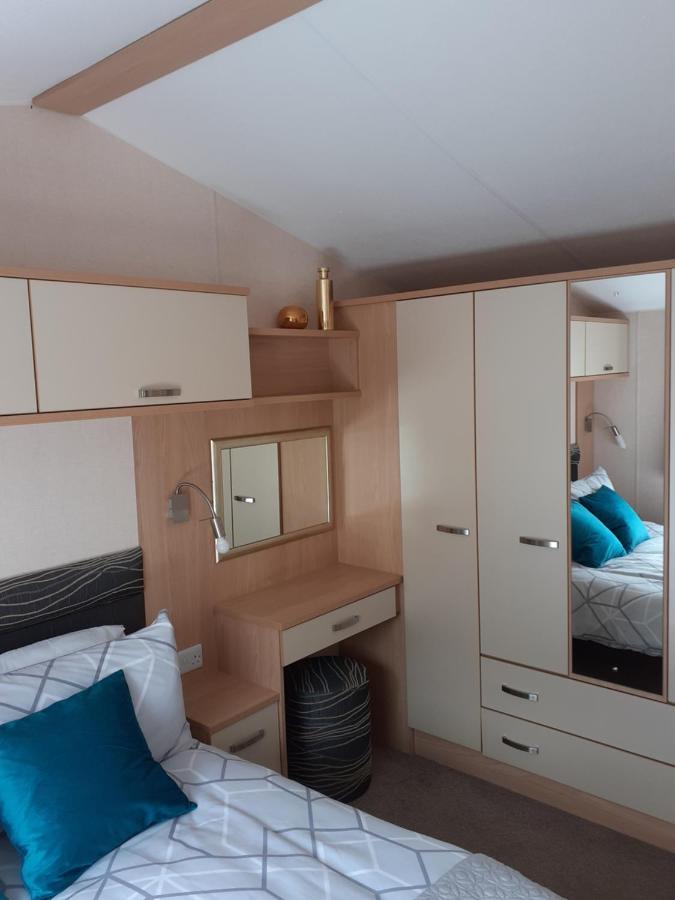 Rick'S Retreat Static Caravan Near The Beach With Free Wifi Lossiemouth Ngoại thất bức ảnh